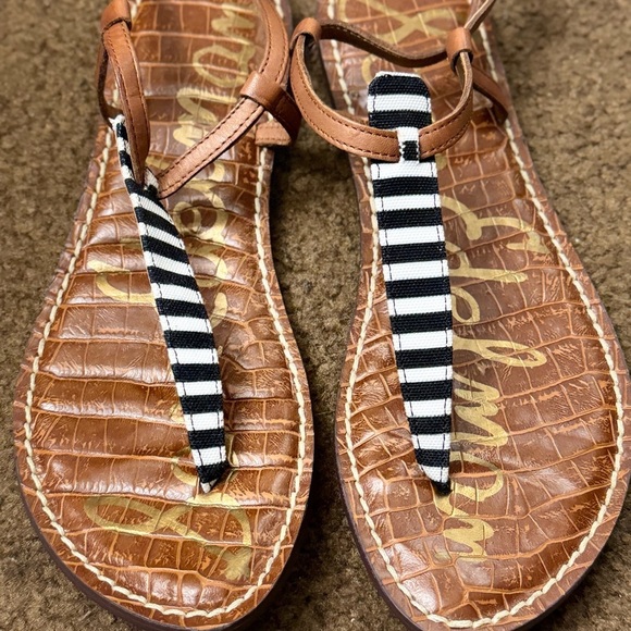 Sam Edelman Gigi T-Strap Sandal Black White Stripe size 7.5 - Picture 3 of 4